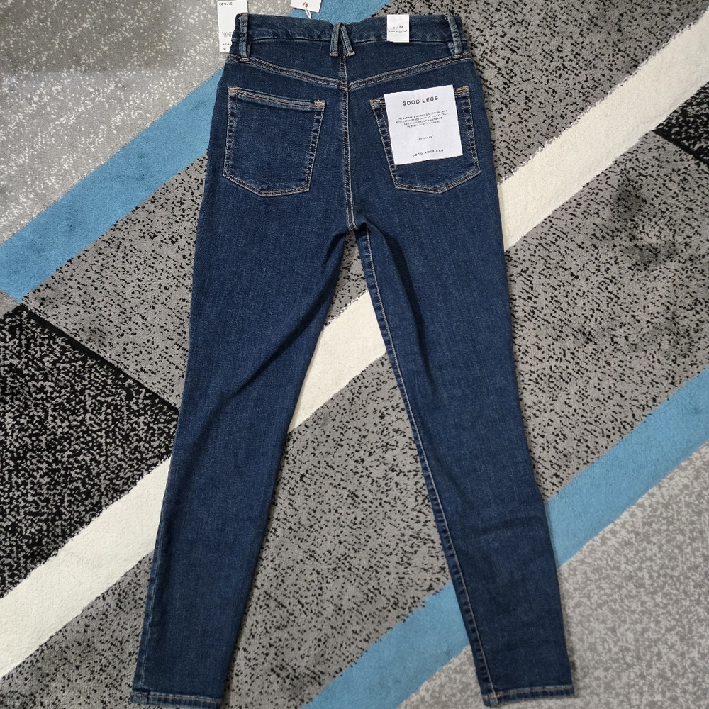 Good American Good Legs Skinny Jeans, 6/28, NWT - Picture 3 of 14